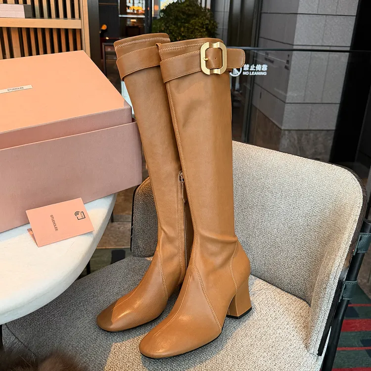 张元英同款时装靴秋冬百搭高跟圆头金扣不过膝女靴高筒靴长筒粗跟