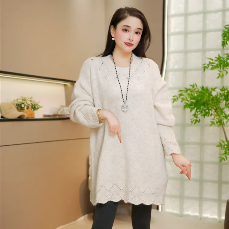 冬季新款圆领镂空钩花亮晶晶毛衣女中长款宽松显瘦高级感针织衫