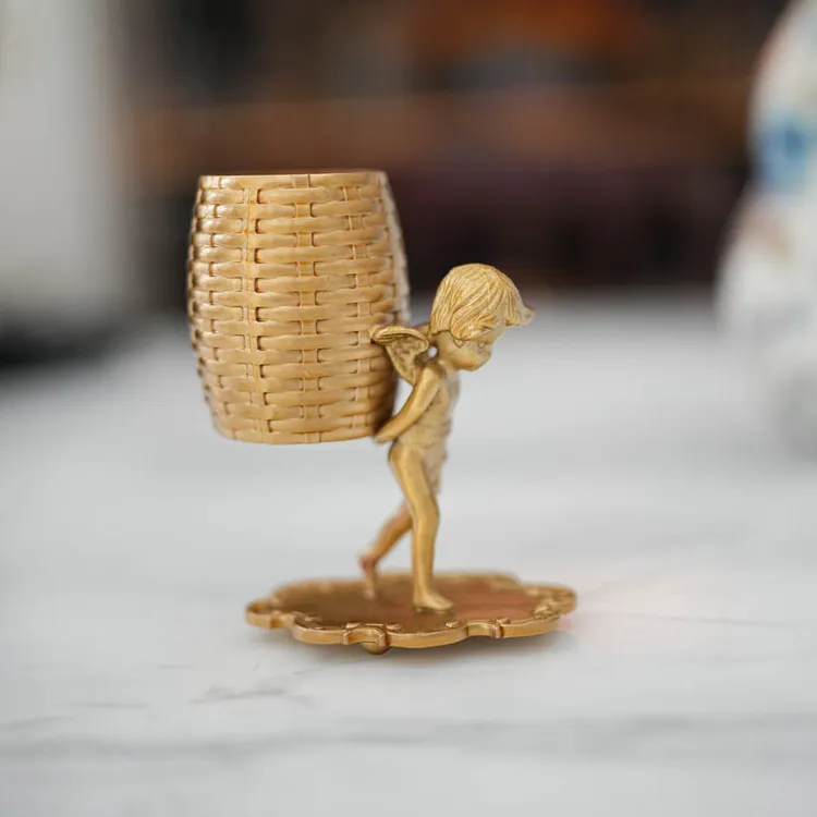 [奇居]背背篓的小男孩黄铜收纳摆件客厅餐厅水果叉勺储物罐GY