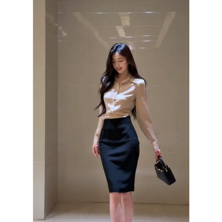 御姐风女秋季修身收腰缎面衬衣高级感通勤上衣黑色包臀半身裙套装