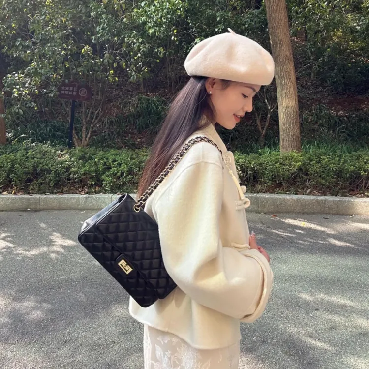 小香风包包女式2025新款真皮斜挎包轻奢小众高级感女包链条包