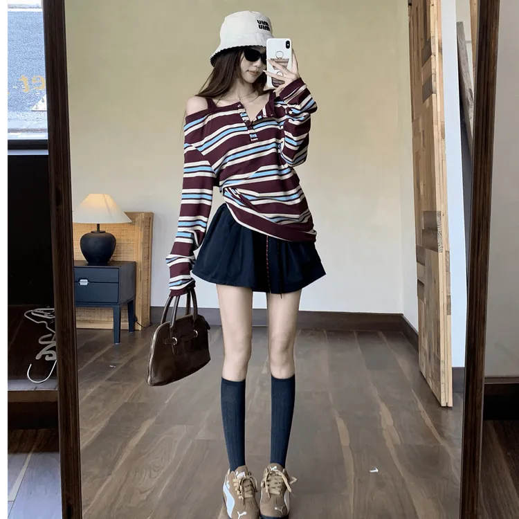 设计感韩系撞色条纹拼接露肩长袖T恤女秋季显瘦半身裙短裙两件套