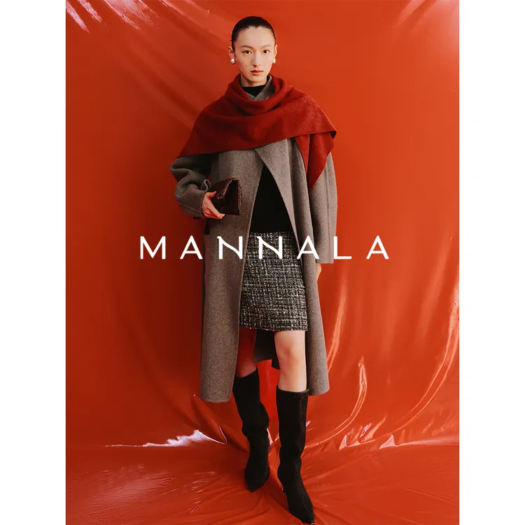 MANNALA丨“扉页大衣”松弛立领中长款绵羊毛毛呢羊绒大衣 Q6402