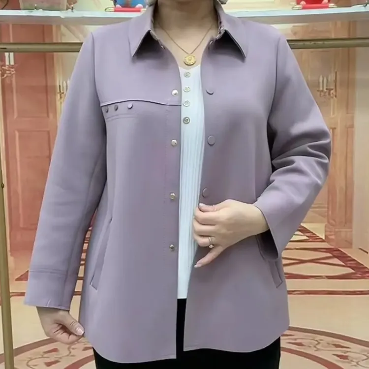 中老年妈妈装春秋女装外套百搭减龄2025新款大码单排扣连帽外套
