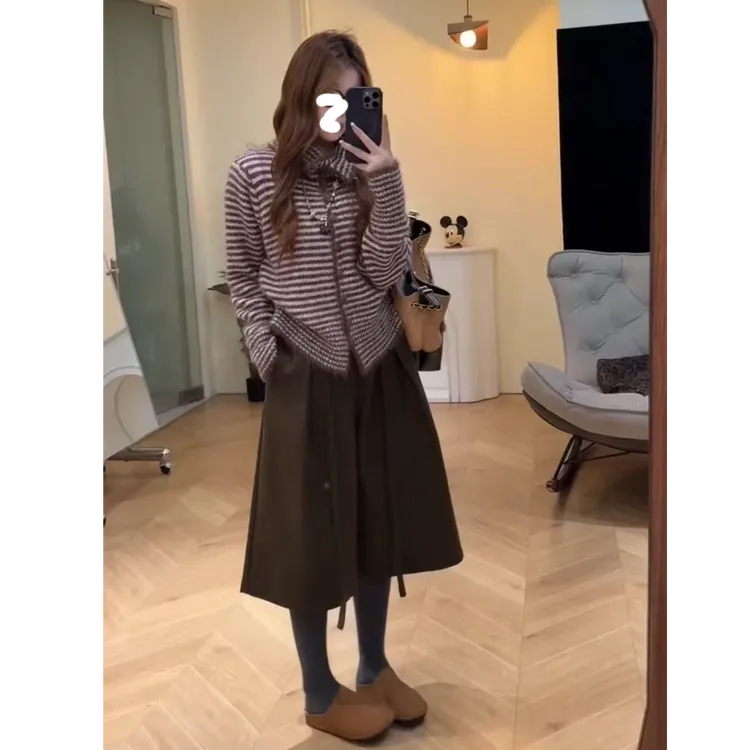 2025年秋冬新款气质高级感高腰显瘦休闲裤女秋毛呢料七分阔腿裤女