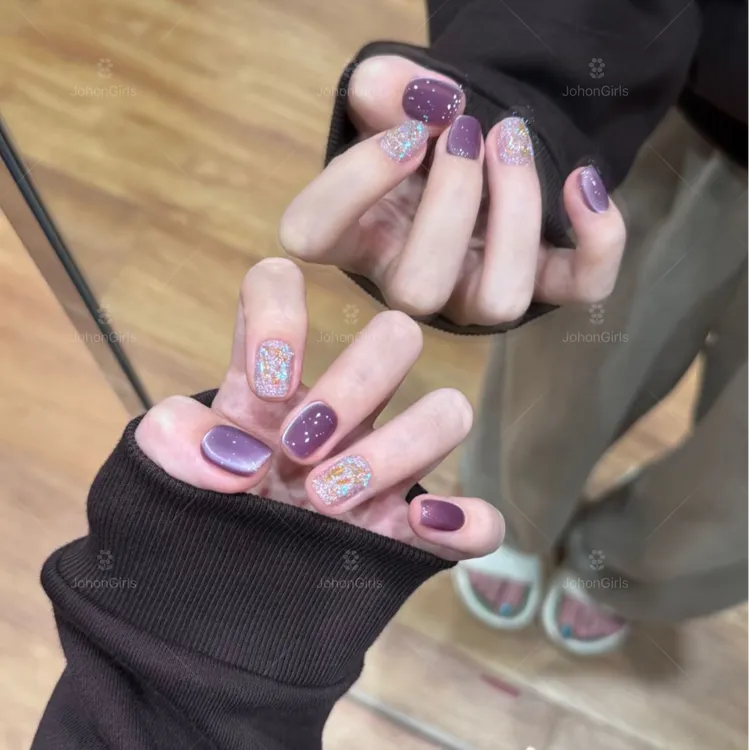 JohonGirls'/琴岛小嫚【芋泥闪钻】秋冬高级感猫眼短款纯手工穿戴甲