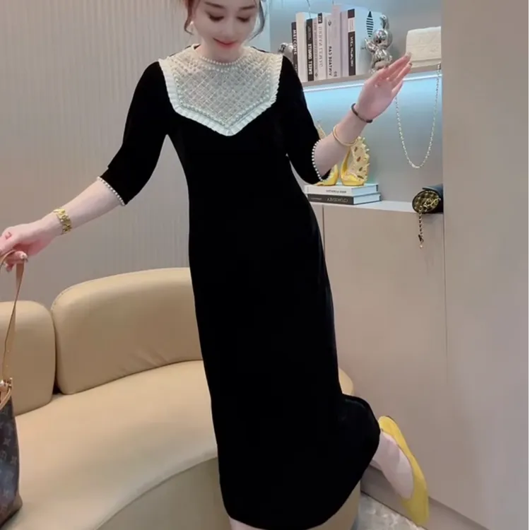 法式拼接黑色收腰连衣裙高级感显瘦气质时尚百搭长裙蕾丝小香风女