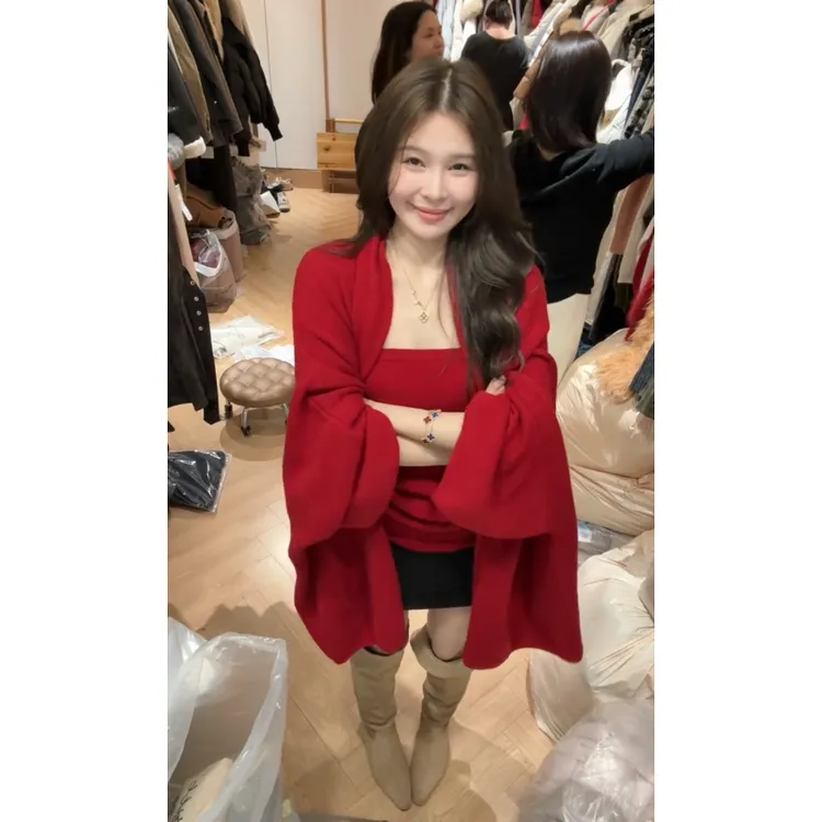 MARIE.COCO圣诞新年氛围感纯欲风红色披肩上衣两件套半身裙性感装