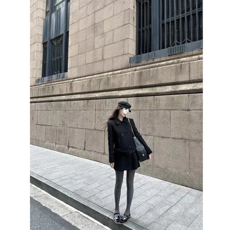黑色毛呢外套女冬季羊毛大衣双排扣中长款翻领宽松复古上衣
