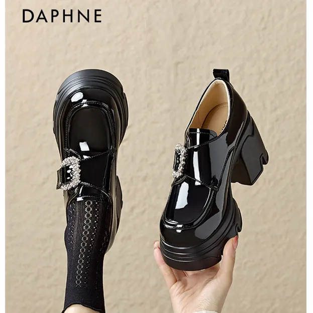 达芙妮粗跟乐福鞋女春秋2025新款时尚单鞋增高气质高跟黑色小皮鞋