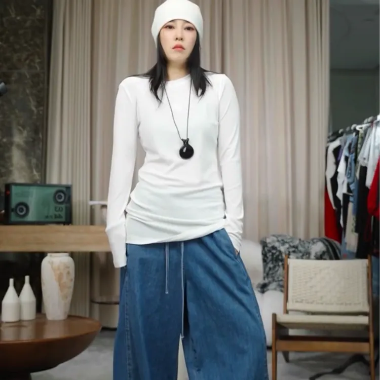 infobyfive2025秋季新款瘦瘦T三角显瘦皮肤衣打底衫T恤NF0502284