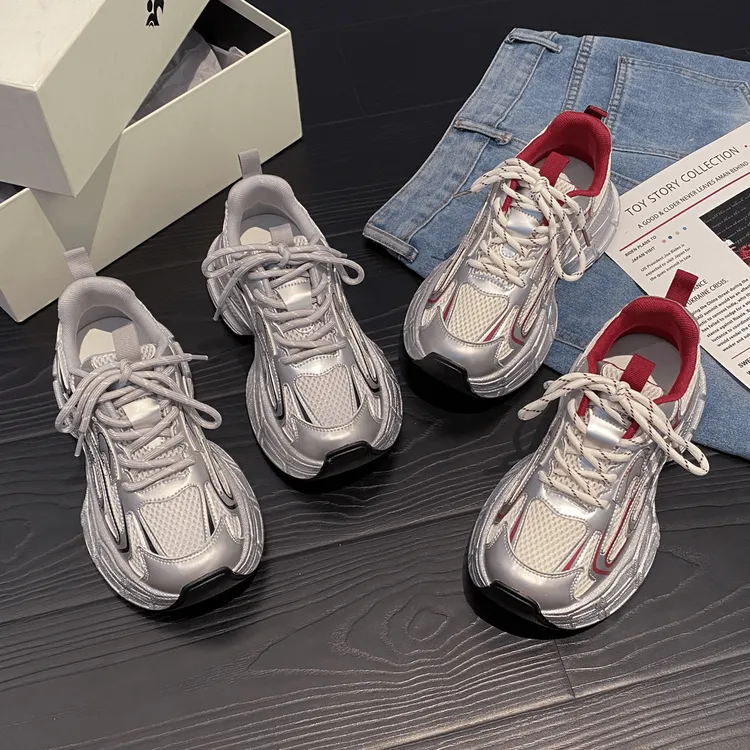 贾不假现货2025春季新款银色老爹鞋女小个子增高厚底百搭休闲鞋