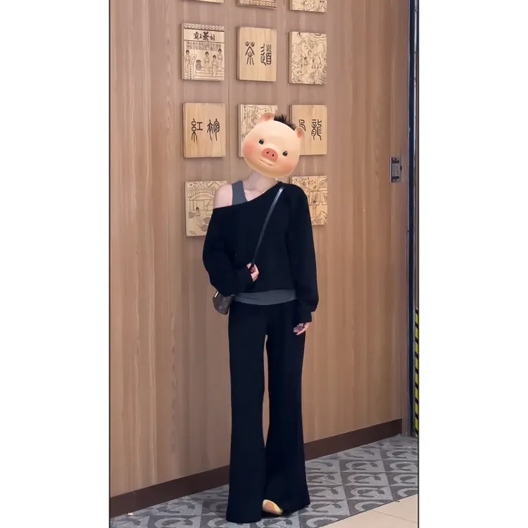 大码秋季新款洋气设计感斜肩假两件卫衣阔腿裤洋气减龄轻熟风套装