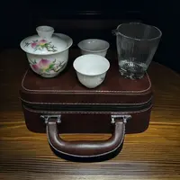 EH-粉彩寿桃便携茶具套装带皮包