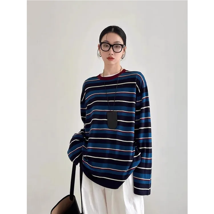 设计感蓝色条纹长袖正肩t恤女夏季独特超好看内搭打底衫单穿上衣