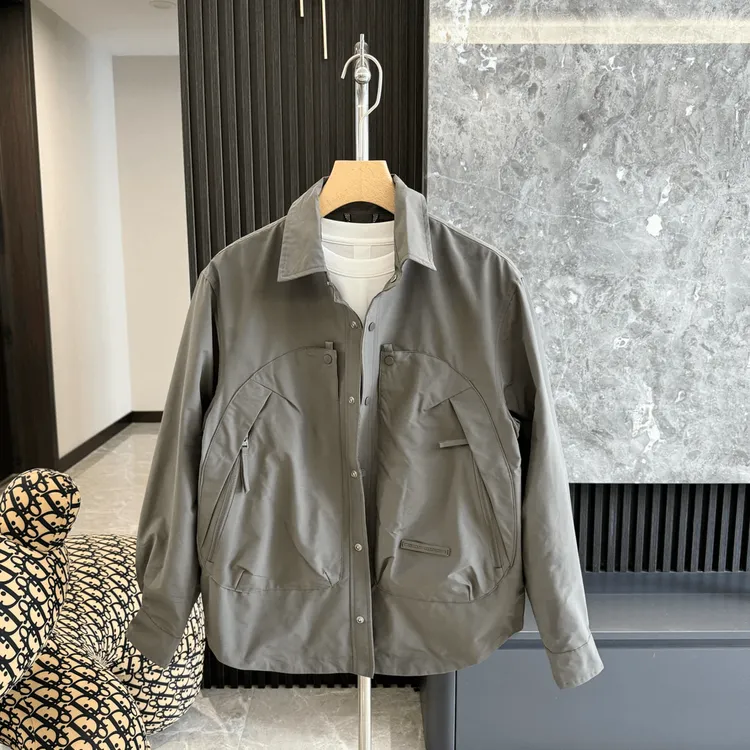 秋冬新款男士潮牌宽松翻领衬衫男装上衣纯色百搭休闲工艺时尚外套