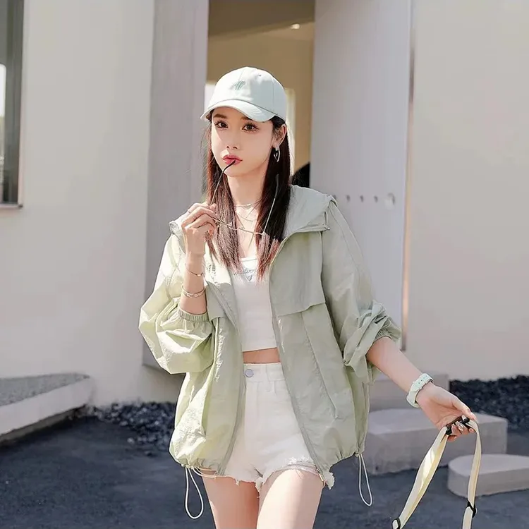 2025春夏季新款防晒衣女便携式速干时尚百搭透气薄款连帽宽松简约