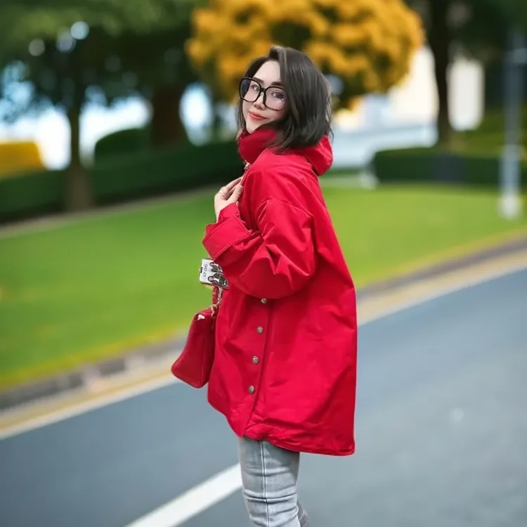 秋季女士连帽防风红色休闲韩版时尚百搭外套新款流行漂亮宽松