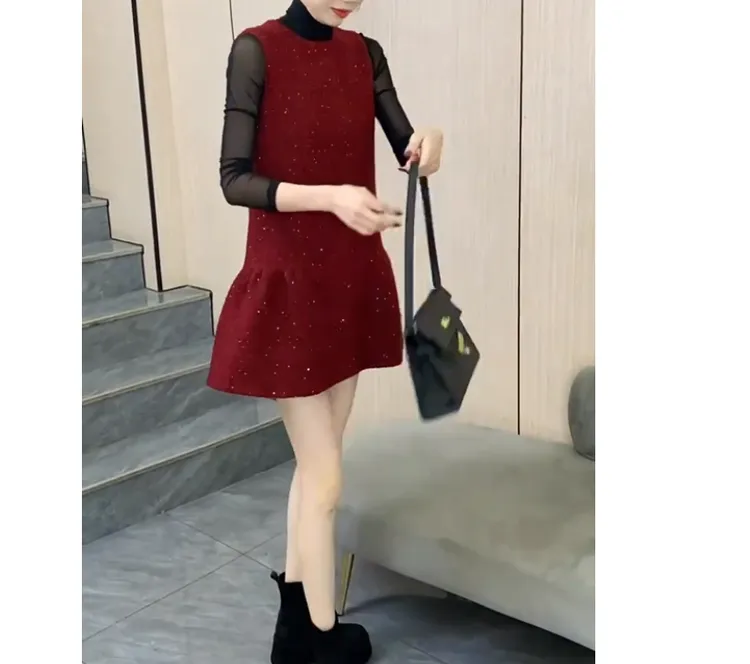 2024冬季新款时尚女装网红高级感休闲爆款马甲裙漂亮乖