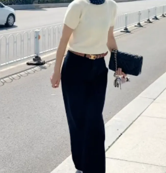 2025早秋时尚潮流百搭爆款女装月X5211