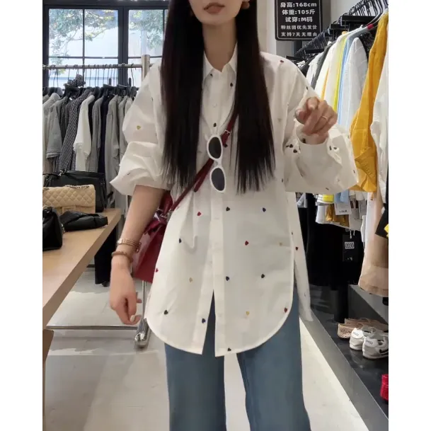 五一旅游出街衣服上衣洋气衬衫显瘦春秋中式娃娃领刺绣女宽松潮流