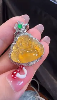 【闪购商品】翡翠颈饰18K金镶嵌吊坠