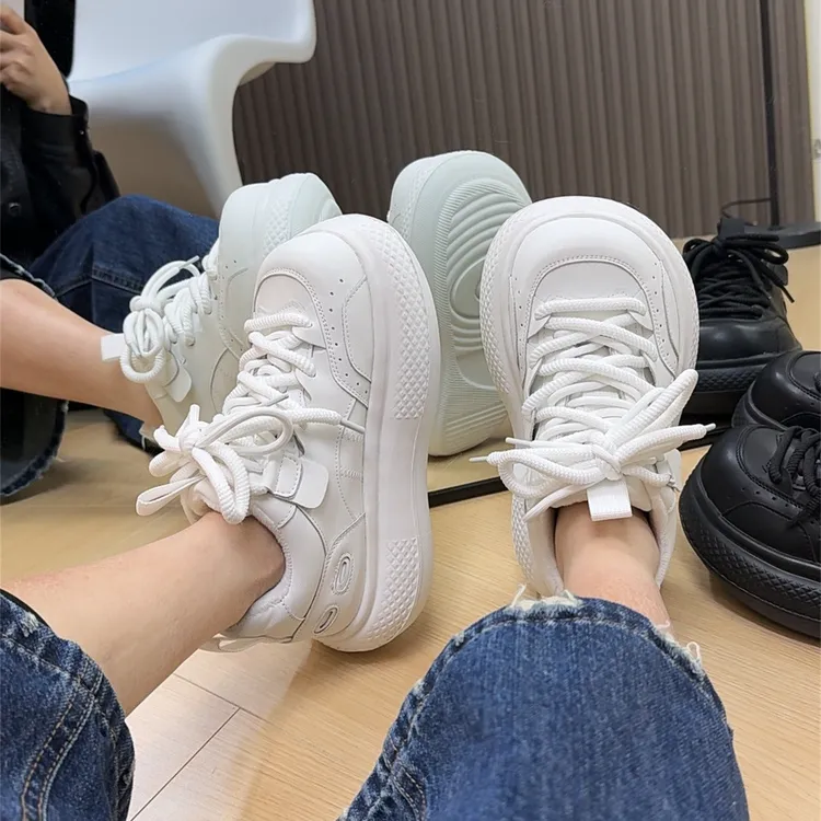 2025秋冬新款厚底增高时尚小白鞋丑萌大头女鞋真皮百搭休闲鞋女潮