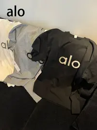alo 宽松休闲百搭春夏新款做旧破坏大版T恤