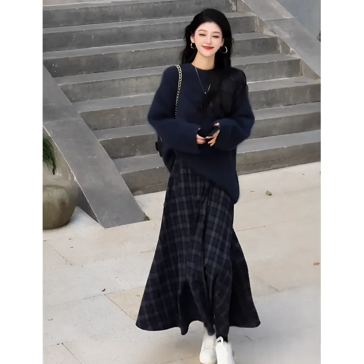 【现货】秋冬气质穿搭一整套盐系轻熟慵懒高级感蓝色毛衣半身裙套装