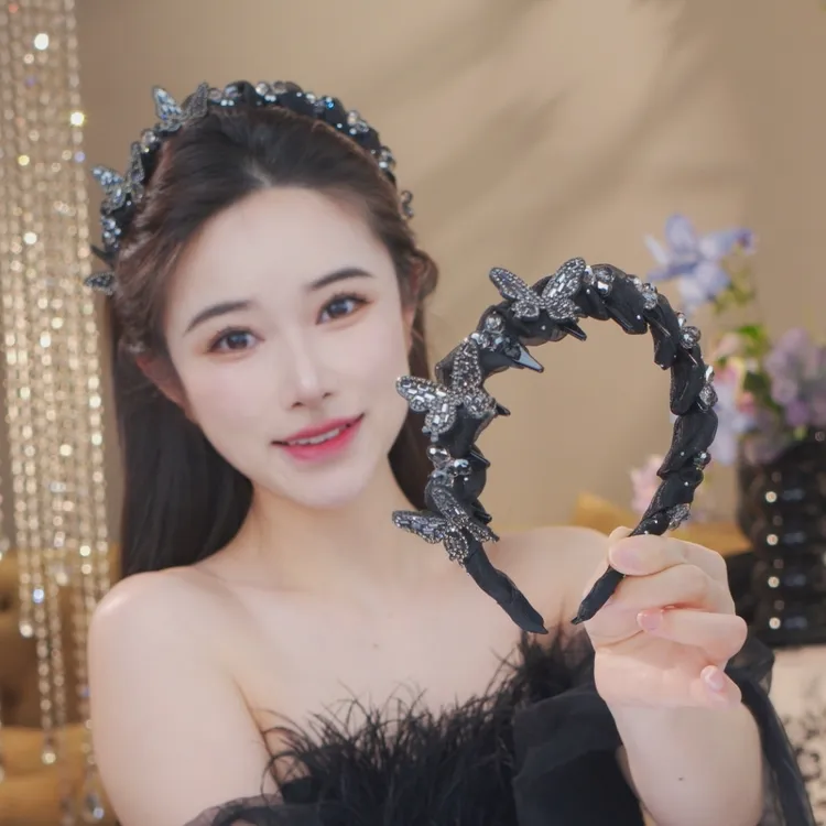 原创新品春季新款增高颅顶蝴蝶珠珠狼牙显气质百搭发箍2333