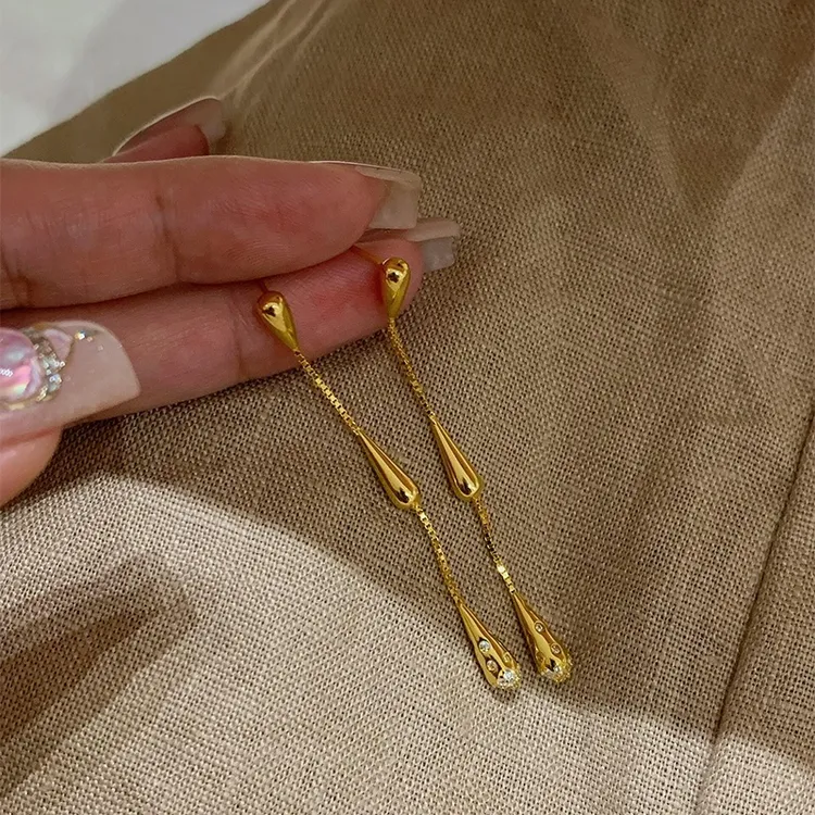 铜合金耳饰 中古金色水滴流苏耳钉女简约百搭轻奢小众高级感耳饰