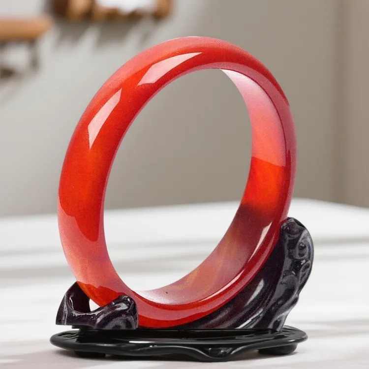 天然红玛瑙手镯女玉髓镯子红色镯子本命年礼物玛瑙手镯天然正品