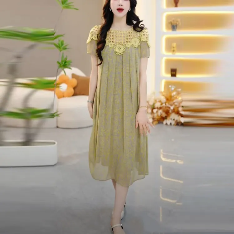 冰竹丝洋气衣服女2025夏季新款时尚精致减龄宽松遮肉短袖连衣裙子