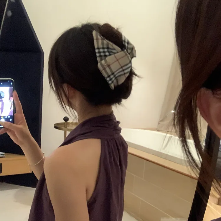 元气满满韩系ins风甜美少女心格纹蝴蝶结发夹鲨鱼夹复古抓夹百搭