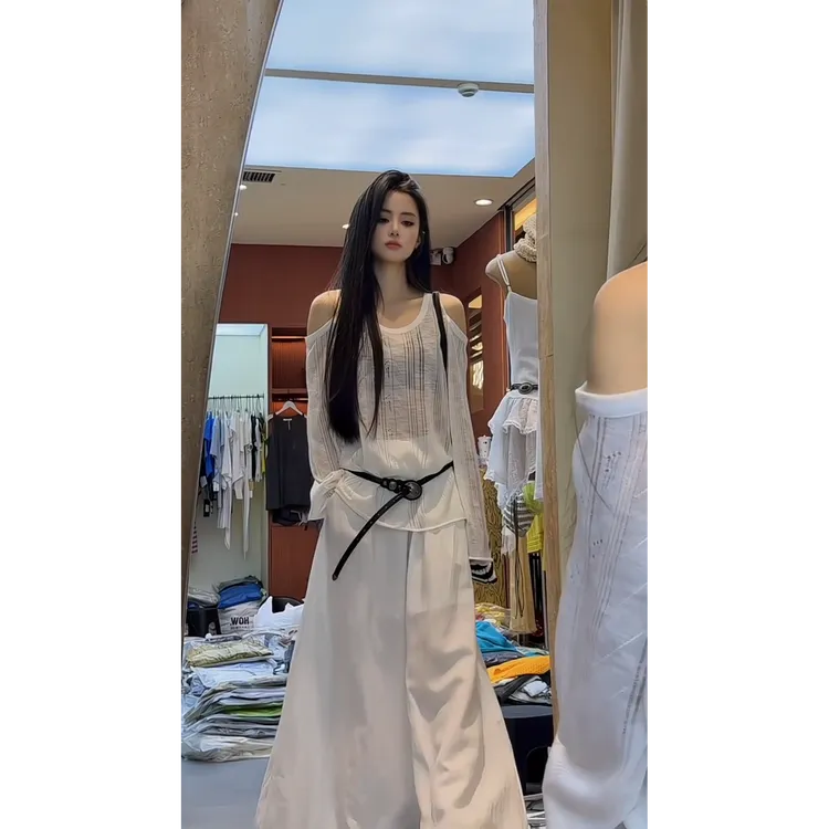 MARIE.COCO夏季韩系慵懒风镂空露肩宽松显瘦上衣女白色阔腿裤套装