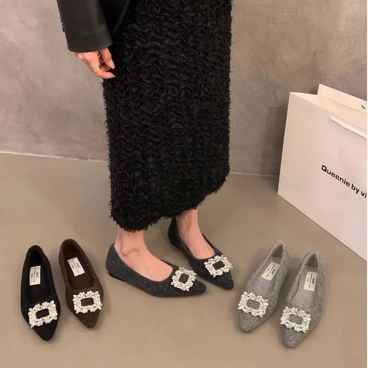 法式尖头水钻灰色单鞋女鞋子2025新款春秋季玛丽珍加绒棉鞋毛毛鞋