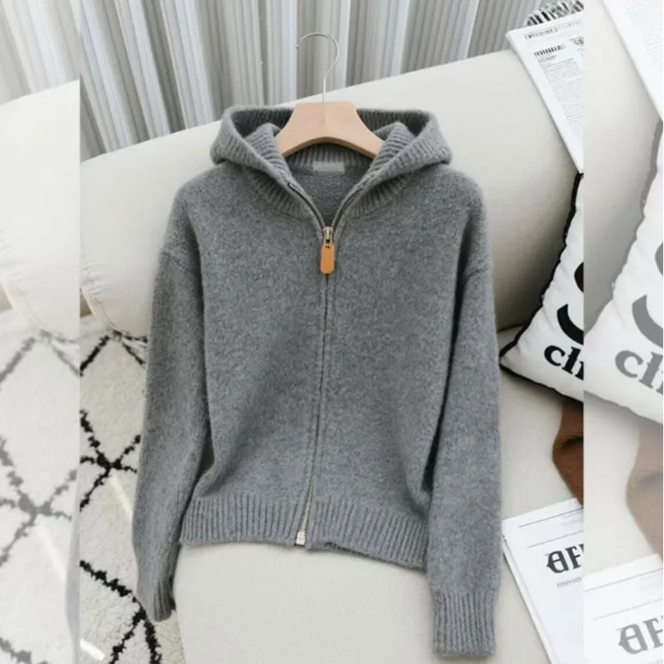 慵懒风时尚连帽拉链针织毛衣女休闲大码减龄显瘦气质秋冬开衫外套