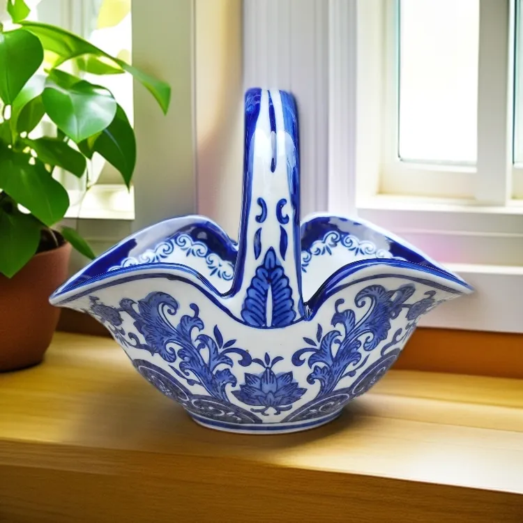 陶瓷青花瓷手工中式缠枝创意元宝型果篮工艺品