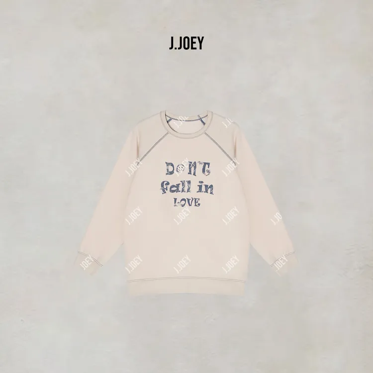 J.JOEY 极简风圆领字母套头长袖宽松卫衣 C50815
