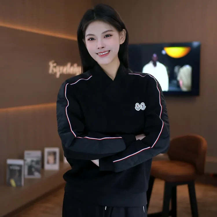 蒙口兰伯秋冬新款男士针织加绒时尚潮流百搭柔软亲肤套头经典卫衣