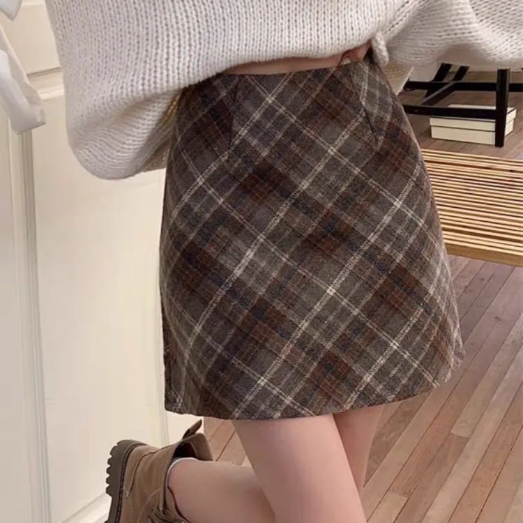 气质复古毛呢格子半身裙女秋冬2025新款韩版高腰百搭包臀a字短裙