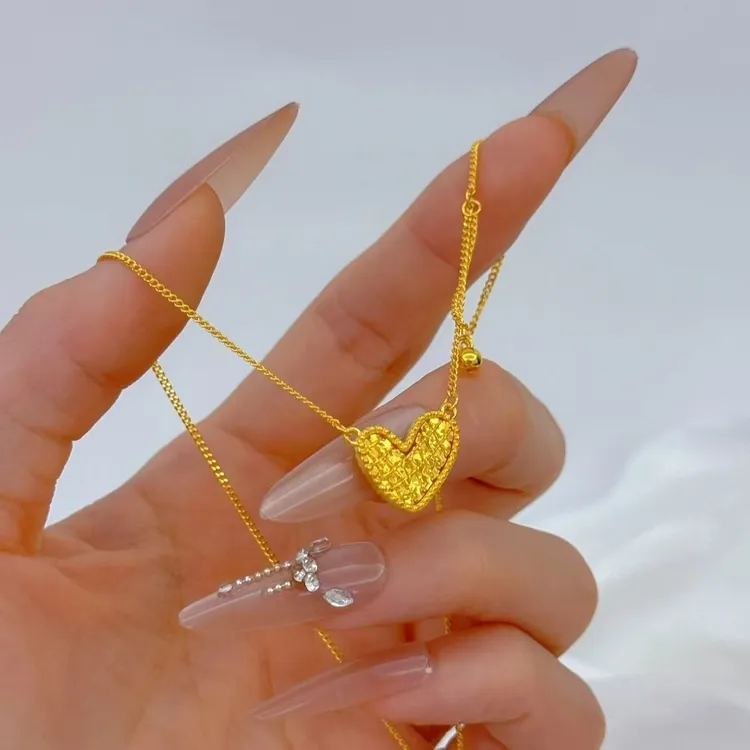 福韵天玺 铜合金吊坠 《韵系列》碎碎冰爱心项链时尚美观百搭黄色