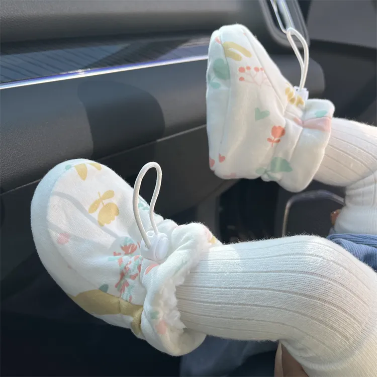 秋冬季小月龄软底婴儿鞋加绒步前鞋0一1岁男女宝宝棉鞋保暖不掉鞋