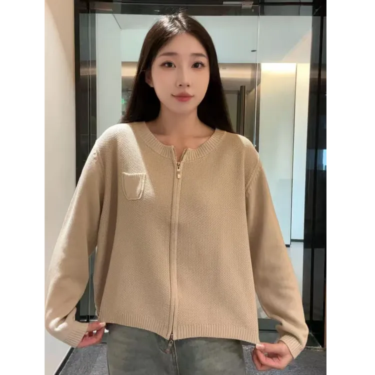 2025纯色拉链设计针织衫韩版圆领毛针织衫常规袖常规款女宽松版型