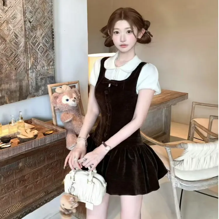 韩系甜美少女穿搭高级感气质收腰小众上衣女配显瘦高腰背带裙套装