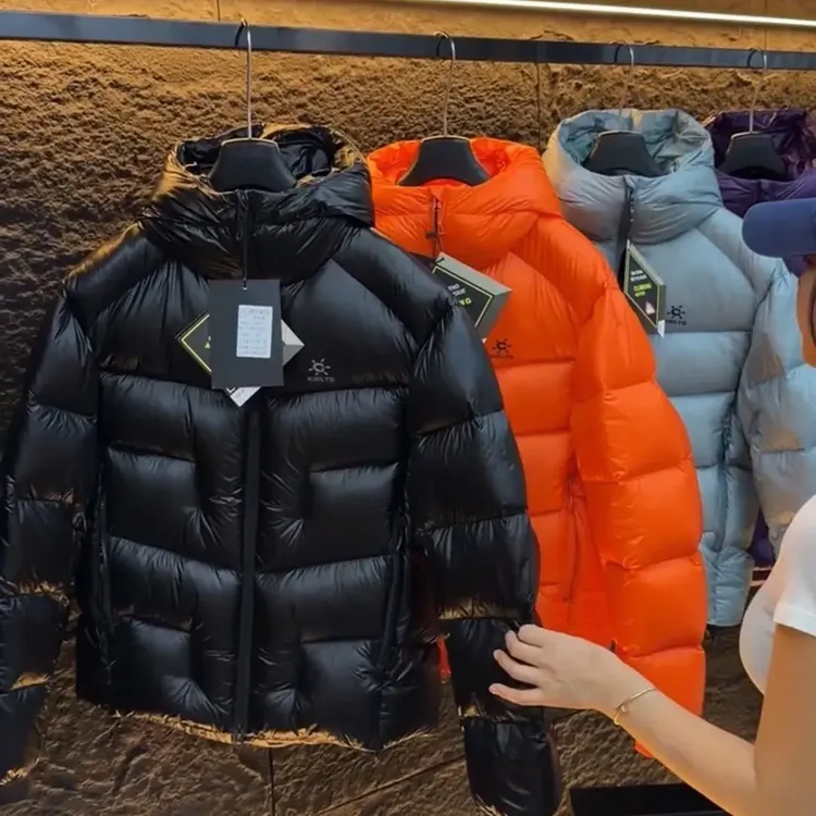 2025新款轻量化羽绒服新国标免洗户外登山徒步雪山防风防水
