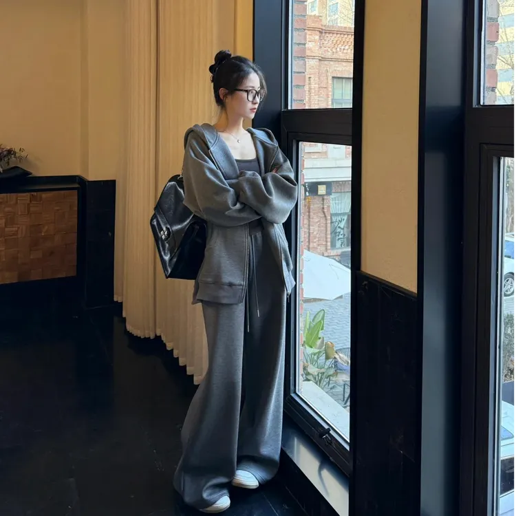 2025早春新款时尚套装宽松慵懒风开衫连帽卫衣女运动阔腿裤两件套