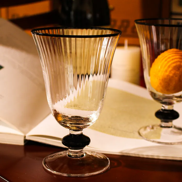 拍一发二法式水晶家用玻璃杯甜酒杯果汁杯新款复古赫本风高脚杯