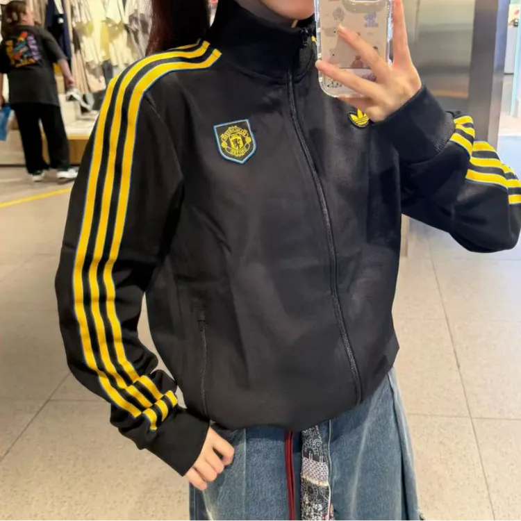 adidas/阿迪达斯男款 曼联足球休闲文化夹克外套KC2810