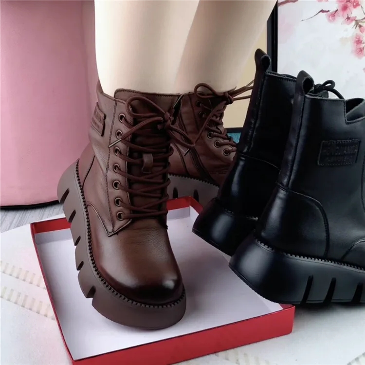 短靴女真皮厚底圆头靴子女休闲棉鞋女冬加绒轻便单靴软底马丁靴女